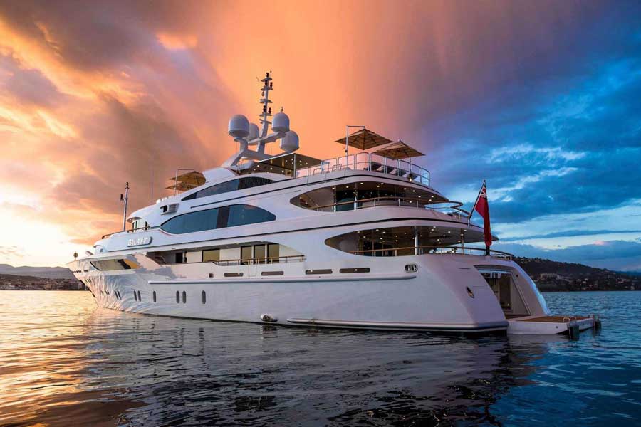 yacht-Yerevan