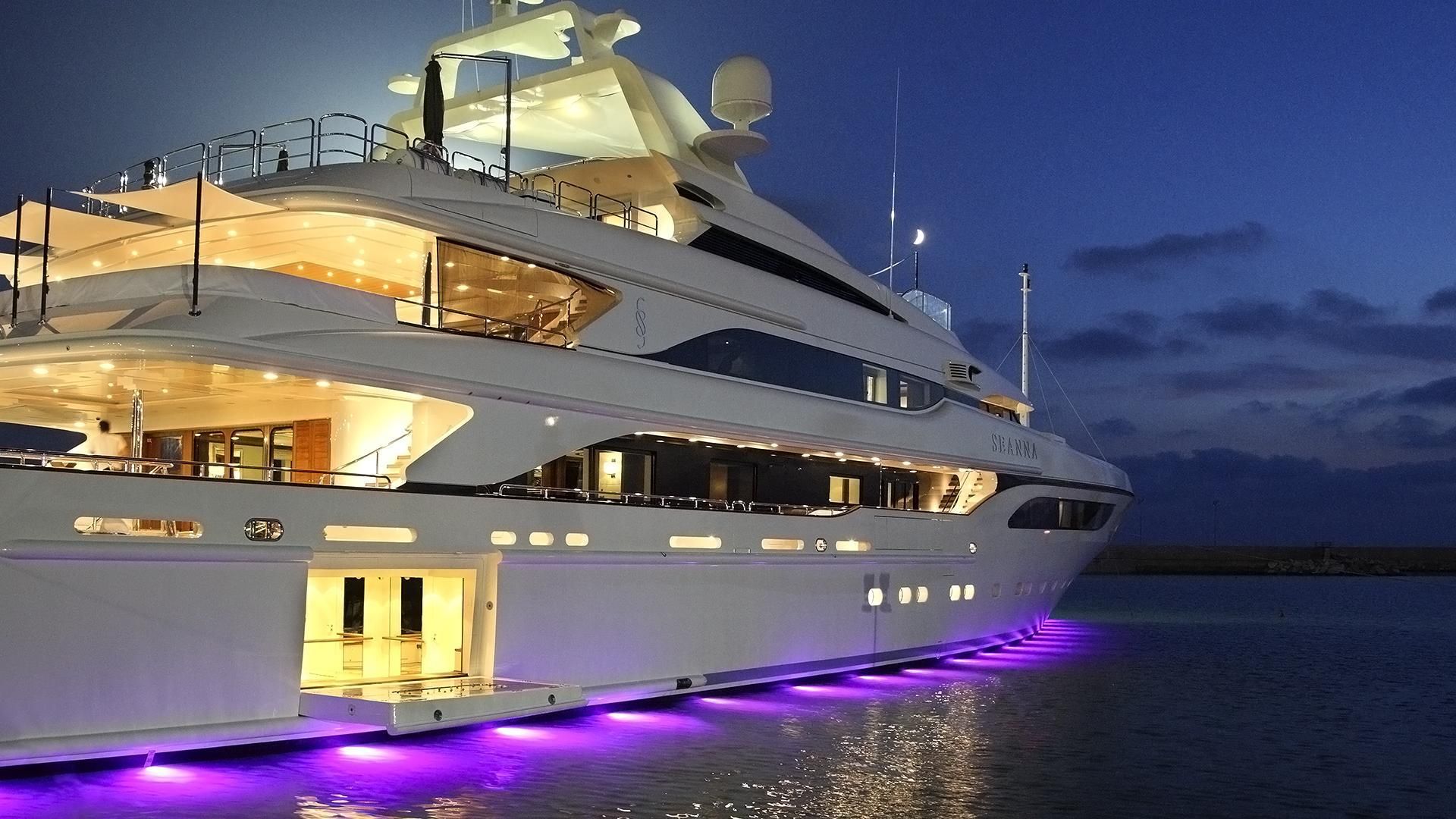yacht-kluzh
